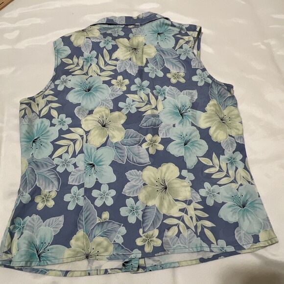 2 Tommy Bahama 100% SILK Sleeveless Hawaiian Shirt Floral Tropical Button S - Picture 15 of 16